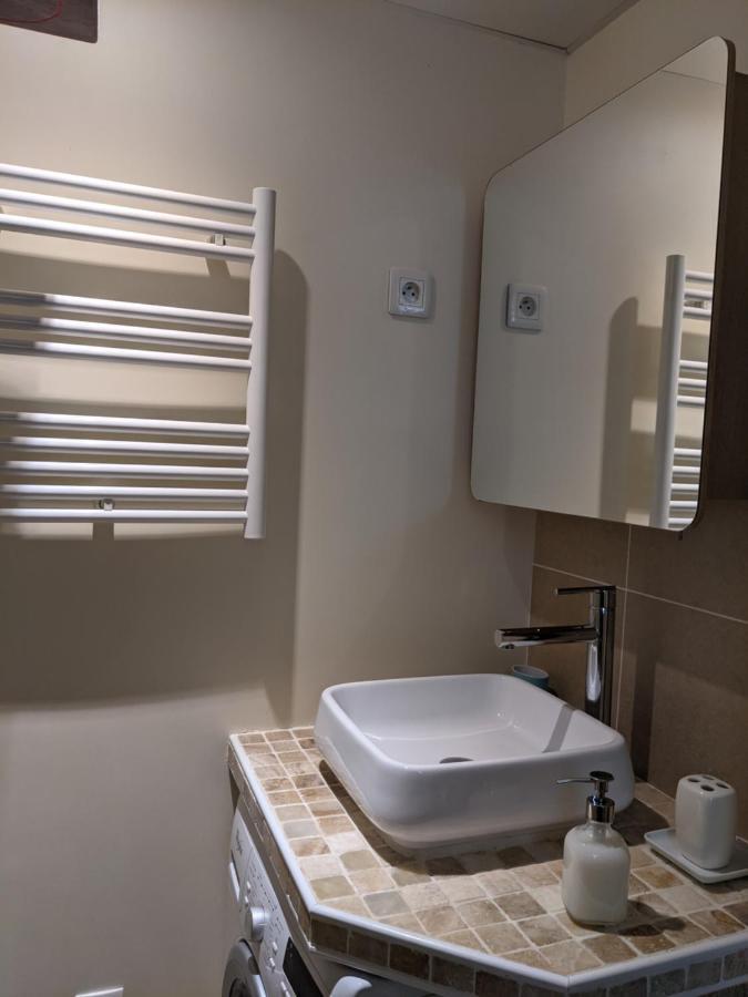 Private Acces To The All Flat. Charming Parisian. Εξωτερικό φωτογραφία